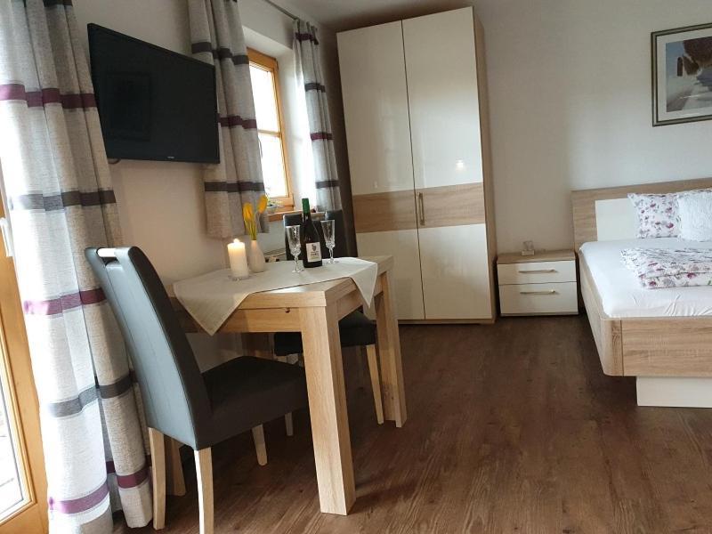 Ferienwohnungen Haus Am See Bernau am Chiemsee Εξωτερικό φωτογραφία